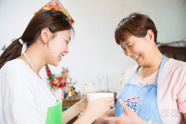 婆婆念叨老公前女友的好 我为她生下孙子还被嫌弃