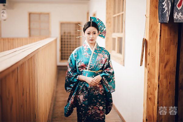 男人不可能复合的表现 你的努力他权当看不见