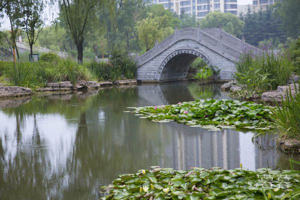 下雨了抒发心情的说说长段 今天心情也湿漉漉的