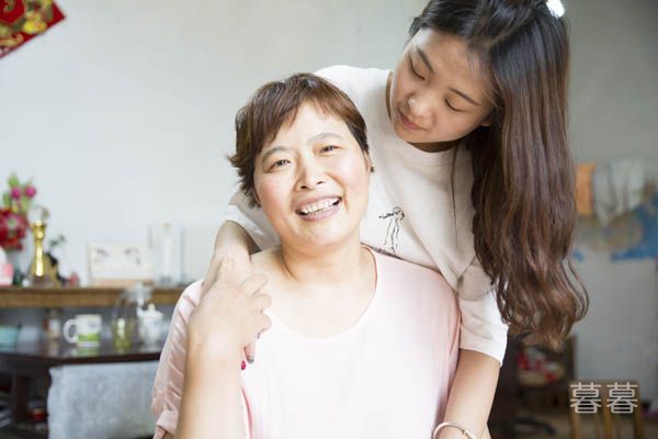 自从进门之后恶婆婆就对我不满意 不离婚还在等什么