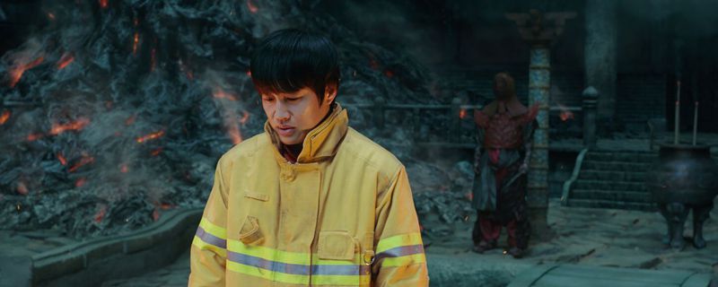 AlongWithTheGods_Stills_3.jpg