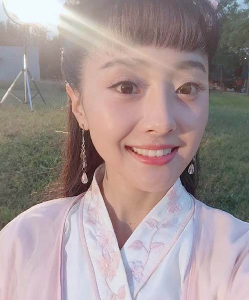 郭玮洁长得很像郑爽吗 古装美腻化身白客小师妹